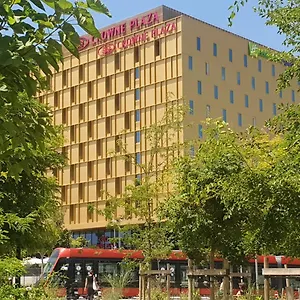 4* Hotel Crowne Plaza - - Grand Arenas By Ihg